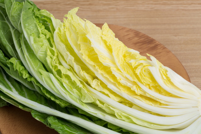 4等分した白菜